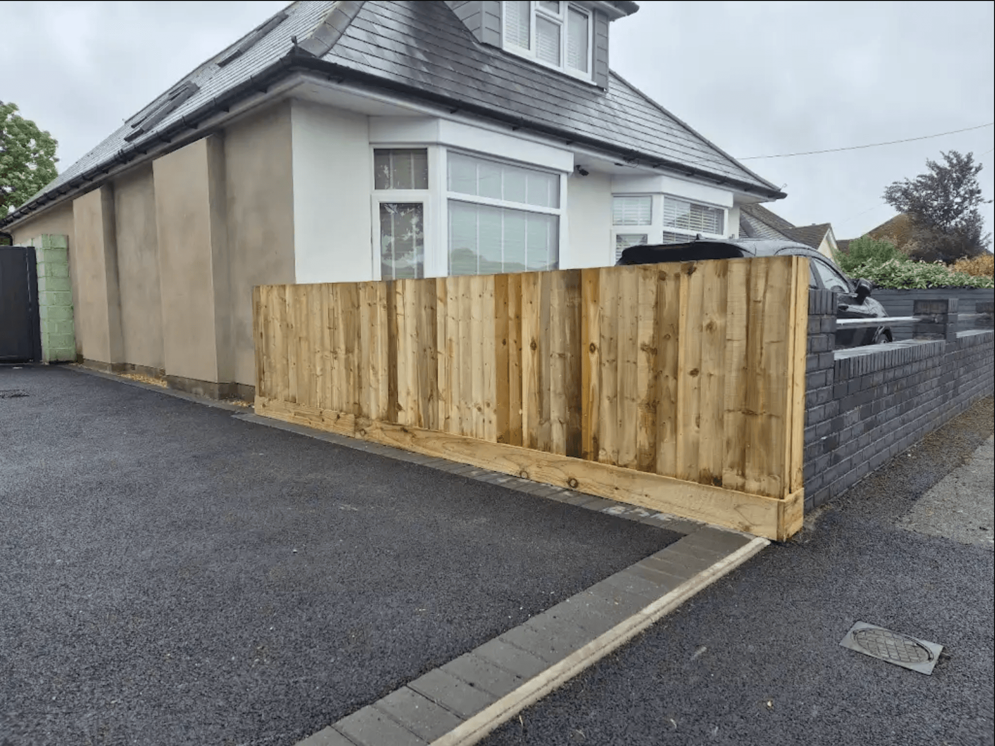 Expert panel fencing installation showing attention to detail