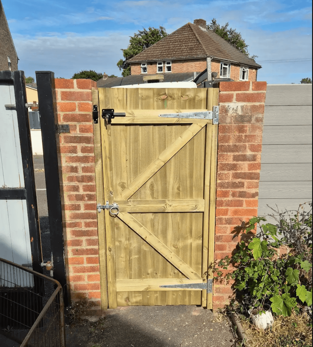 High-quality fencing project in Dorset